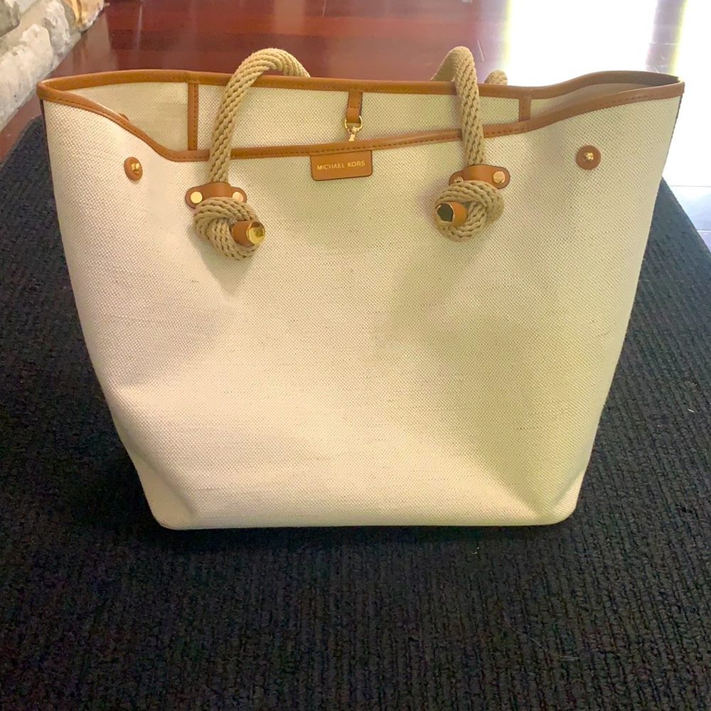 MICHAEL KORS LARGE BEACH BAG PURSE